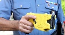 Viminale: Il giorno del taser è arrivato. Distribuite 4.482 pistole in  sette città