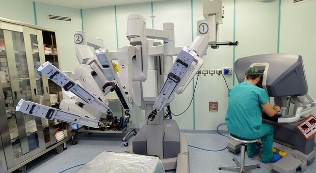 Eseguito con successo il primo intervento di chirurgia ortopedica robotica presso la Casa di Cura Villa Mafalda di Roma