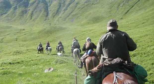 A cavallo dal Trentino alla Sicilia: 21 itinerari
