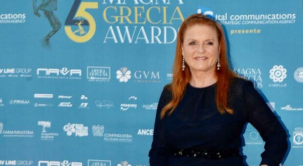 Magna Grecia Awards, Sarah Ferguson sul red carpet a Bari