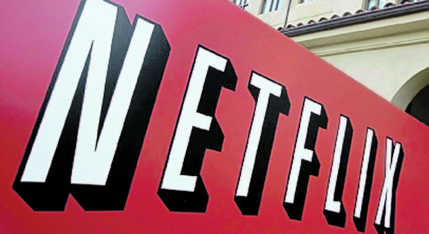 Netflix nel pacchetto Sky, ora si allarga la guerra delle tv a caccia del magico “streaming"