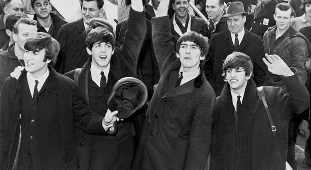 Paul McCartney e Ringo Starr, all'asta un brano inedito: la canzone vale 25mila euro