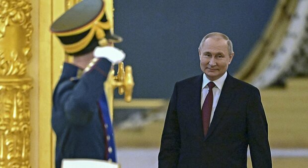 Putin rischia il colpo di Stato. «Nucleare? I ministri non premeranno il bottone»