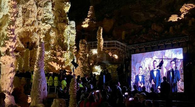 Il Volo live nelle Grotte di Frasassi a 50 anni della loro scoperta. La nuova illuminazione è stata affidata a Storaro