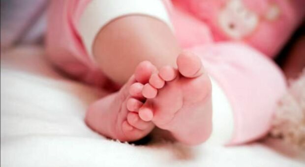 Neonata di due mesi muore in ospedale a Parma. «Aveva accusato una crisi respiratoria»