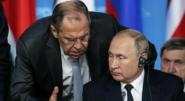 Lavrov minaccia i parlamentari italiani per il supporto a Kiev. La reazione di Guerini: «Arroganza del regime russo»