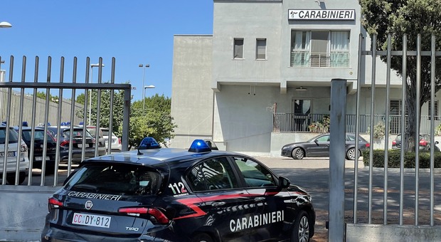 Arrestati due pusher a Montalto, nell'auto saltano fuori cocaina e hashish
