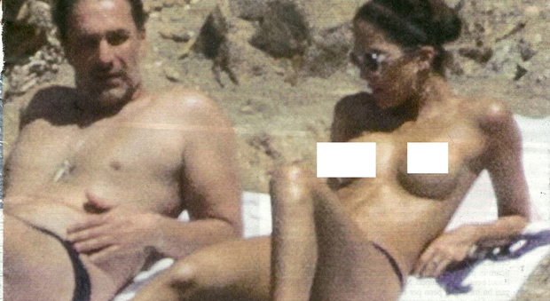 Raoul Bova e Rocio Morales in topless a Ibiza