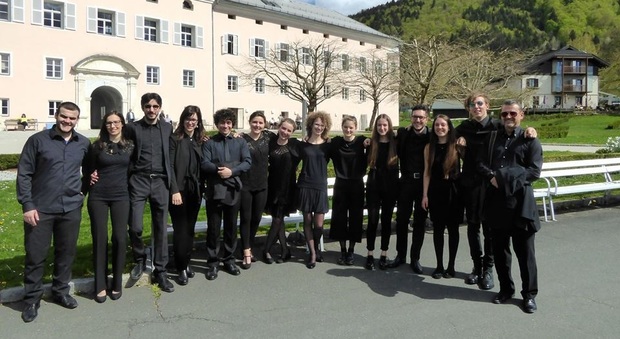 Giovanissimi musicisti dell'orchestra di Alpe Adria: eccoli in due concerti