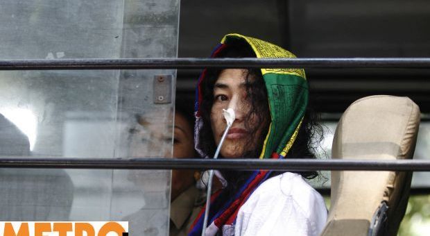 Sciopero della fame per 16 anni per i diritti umani: Sharmila torna ad alimentarsi