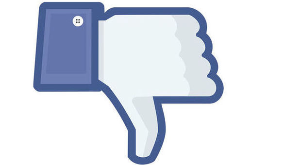 Facebook pensa al bottone "non mi piace" Mark Zuckerberg: "Pollice verso? Stiamo valutando"