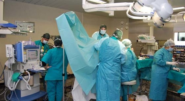 Campania, calo cesarei per primo figlio. tecniche innovative in chirurgia pelvica