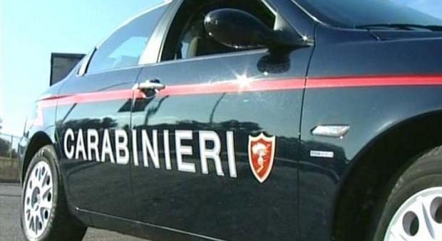 mazzetta negli slip arrestato dai carabinieri