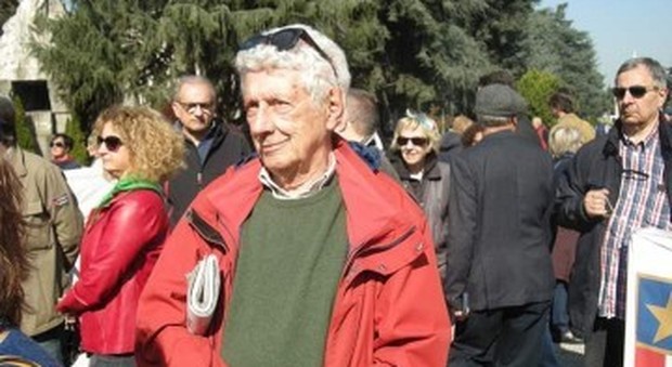 Morto Piero Scaramucci, fondatore di Radio Popolare: aveva 82 anni