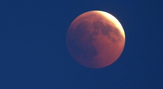 Eclissi di luna, il 10 gennaio in arrivo la prima del 2020: inizierà alle 18.07