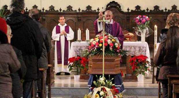 Il funerale di Paolo Onofri (Fotogramma)
