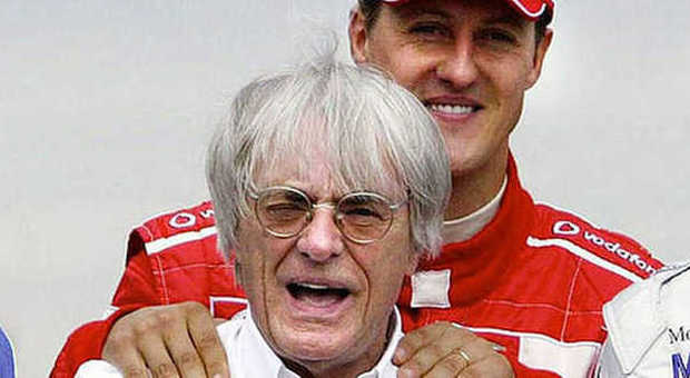 Ecclestone teme per Schumacher: "Spero che Michael torni quello di prima"