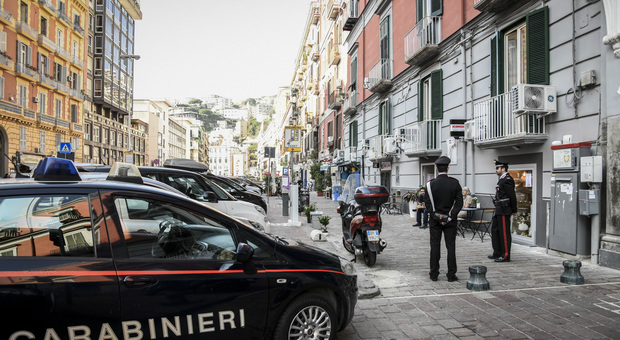 Napoli, il raid a Mergellina: due ragazzi bombaroli per noia