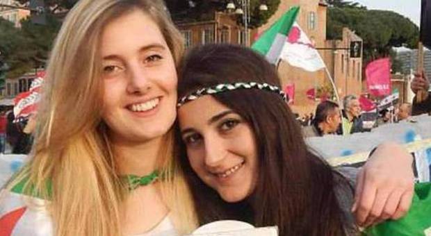 Italiane rapite in Siria, padre di Vanessa: «Stanno bene, siamo ottimisti»