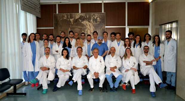 La squadra di chirurghi