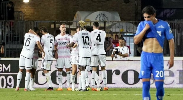 La Juve domina a Empoli: 2-0 con i gol di Danilo e Chiesa. Allegri dietro alle due milanesi