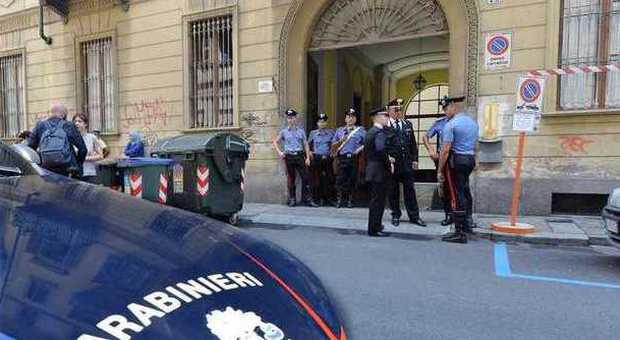 "Ti tolgo il malocchio": parrucchiera tenta di raggirare un'anziana: arrestata a Monza