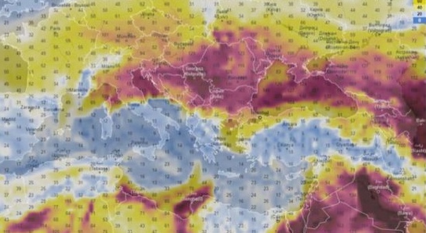 Pm10, centraline impazzite: ondata di polveri sottili da Est trasportata dai venti sull'Italia