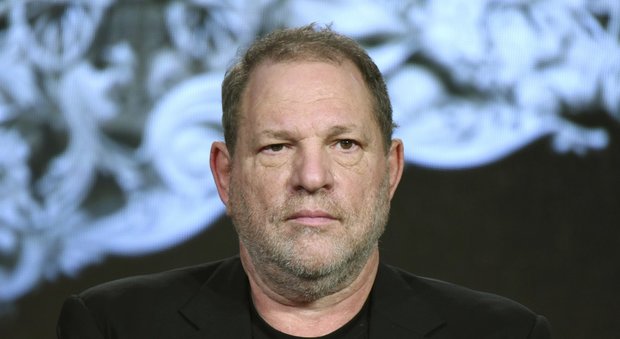 Molestie, salta l'acquisto dello studio Weinstein: «Informazioni insoddisfacenti»