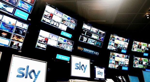 Serie A, torna divieto di esclusiva a Sky per partite sul Web
