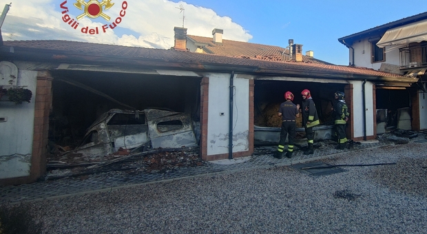 Zevio. Il garage va a fuoco: il proprietario anziano rimane ferito nel tentativo di salvare la propria casa