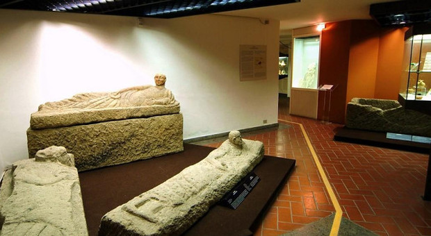 Viterbo: una sala del Museo civico