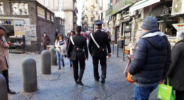 Napoli, racket alle pizzerie dei Tribunali: in cella quattro esattori del clan Sibillo