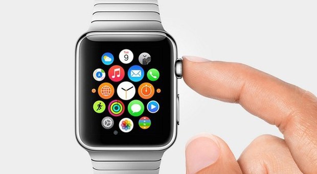 Apple Watch, previste vendite record: l'orologio sui polsi di 30 milioni di utenti