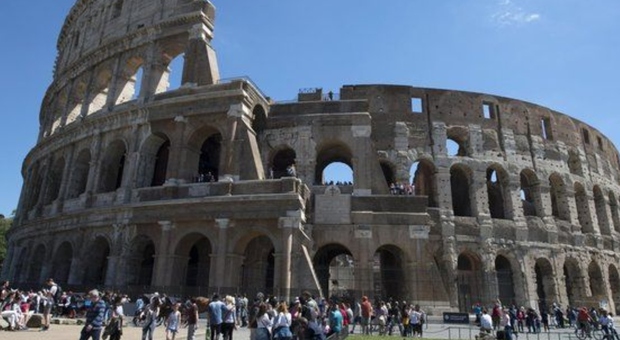 Roma, Pasqua senza feste. Gli albergatori: «Ci manca ancora la metà dei turisti»
