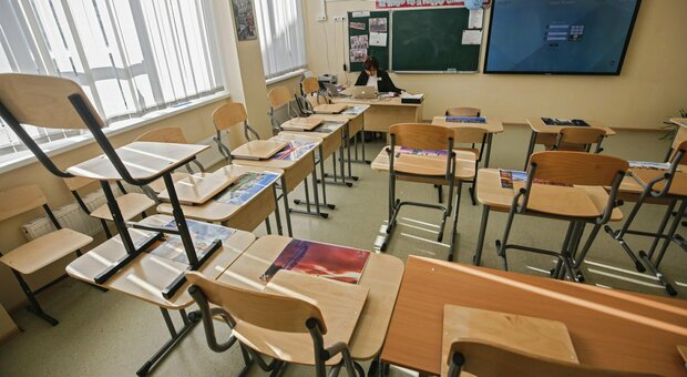 Abruzzo, effetto Covid: si svuotano le scuole, duemila studenti in meno