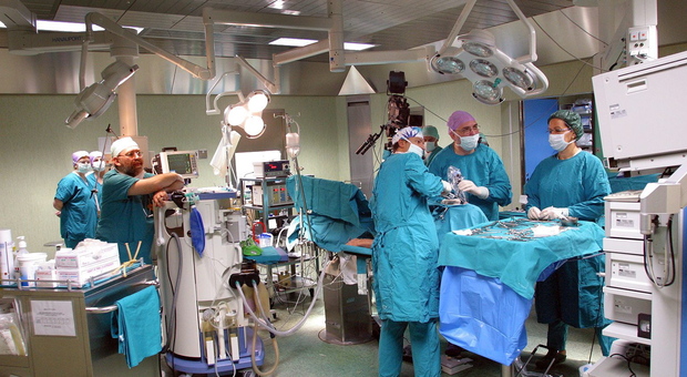 L'emergenza Covid ha lasciato un lungo "arretrato" di operazioni e visite negli ospedali