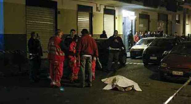 Camorra, boss e figlio uccisi a Napoli, i killer erano dello stesso clan: cinque arresti