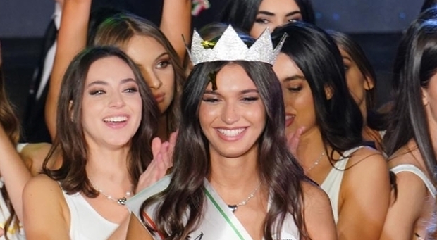 Miss Italia 2023 è Francesca Bergesio, 19 anni, piemontese