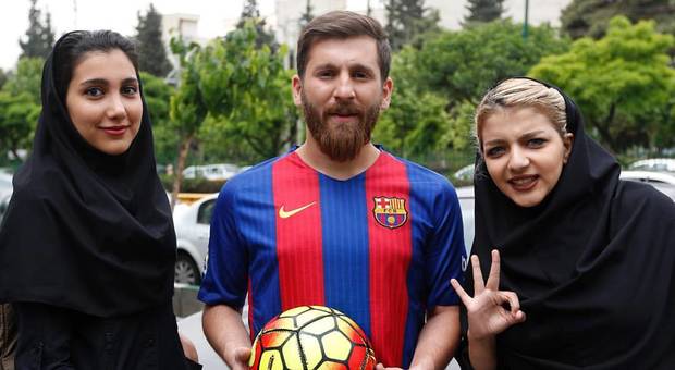 «Denunciato il finto Messi: ha fatto sesso con 23 donne». Ma lui smentisce