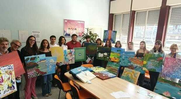 Terni: gli studenti dipingono per il reparto oncologico, oggi la consegna dei quadri