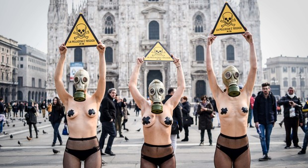 Tutti nudi contro le pellicce, Peta protesta così prima della Settimana della Moda