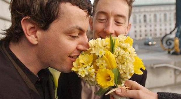 Ancona, nozze gay, primo via libera va avanti la proposta di Sel