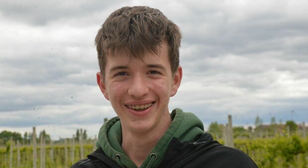 Riccardo Baldessin, 15 anni, tra i primi 10 classificati ai Campionati italiani di Astronomia