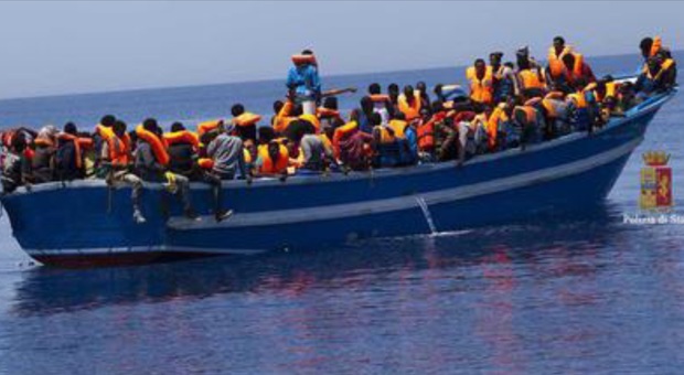 Migranti, meno 41 per cento dal Mediterraneo In aumento dalla rotta balcanica