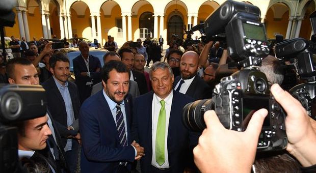 Asse Italia - Ungheria sul tema migranti. Salvini e Orban sfidano l'Ue
