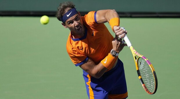 Tennis, infortunio per Nadal: out 4-6 settimane. Internazionali a rischio