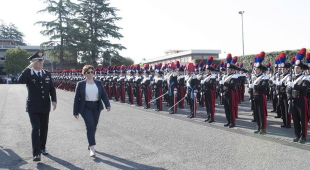 Roma, giurano 724 allievi carabinieri della scuola di Velletri