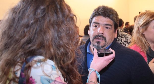 Hugo Maradona, fratello minore di Diego, ricoverato a Pozzuoli