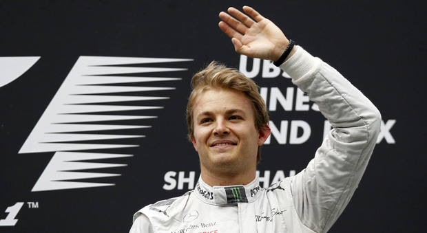 Nico Rosberg sul podio di Shanghai