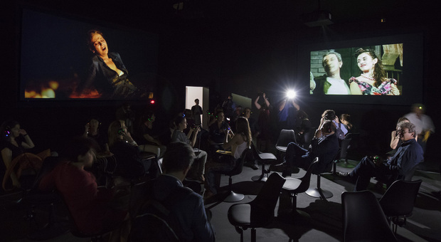 Mario Martone al Museo Madre, 40 anni di carriera in un film a 360°
